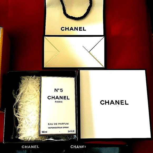 Chanel No 5 RARE REFILLABLE ATOMIZER,PLUS,Spray bottle,Ribbon, 2 BOXES,& ONE BAG - Picture 12 of 12